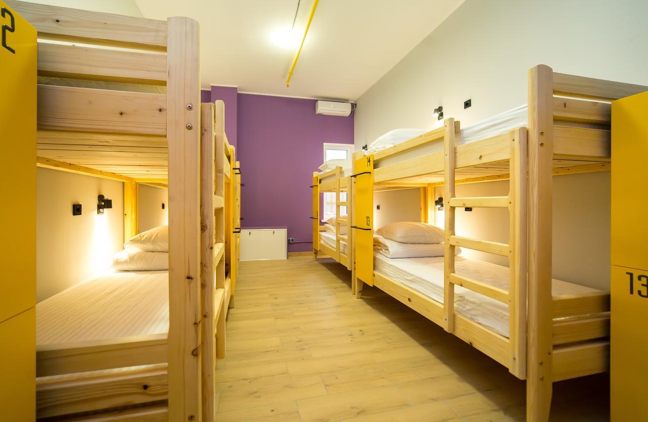 Hotel Bee Station 키예프 외부 사진