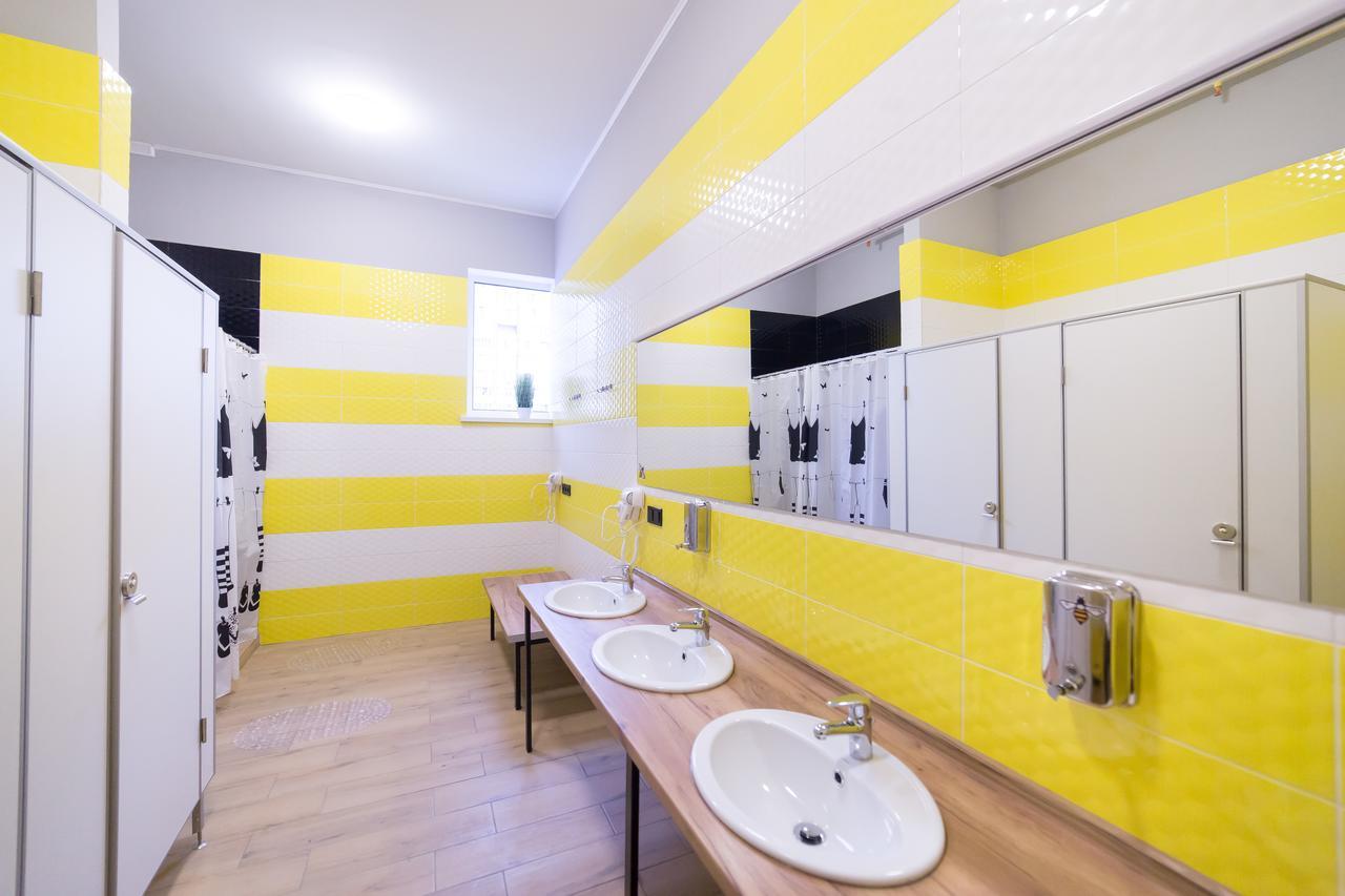 Hotel Bee Station 키예프 외부 사진