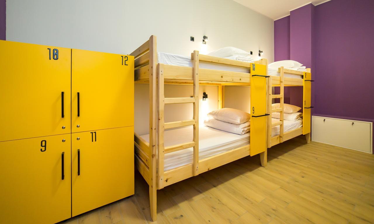 Hotel Bee Station 키예프 외부 사진
