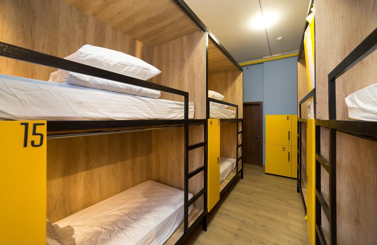 Hotel Bee Station 키예프 외부 사진