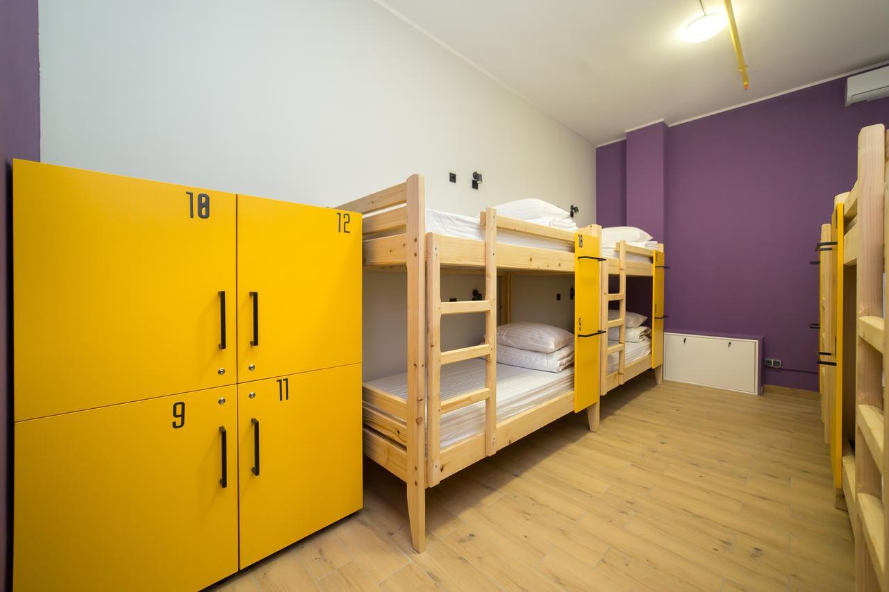 Hotel Bee Station 키예프 외부 사진